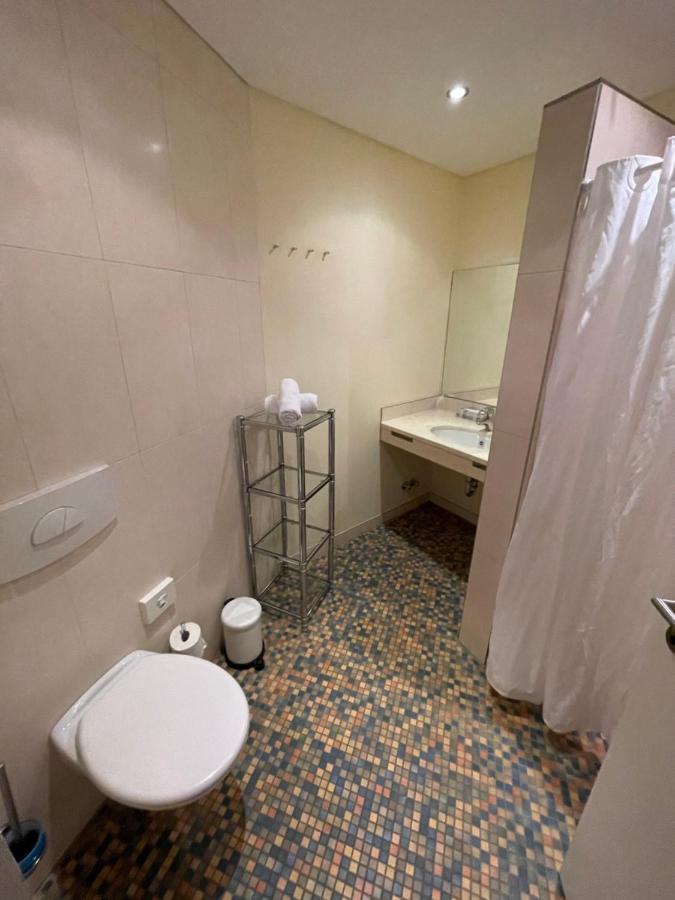 Nordseehotel Benser Hof Am Hafen ベンサージール エクステリア 写真
