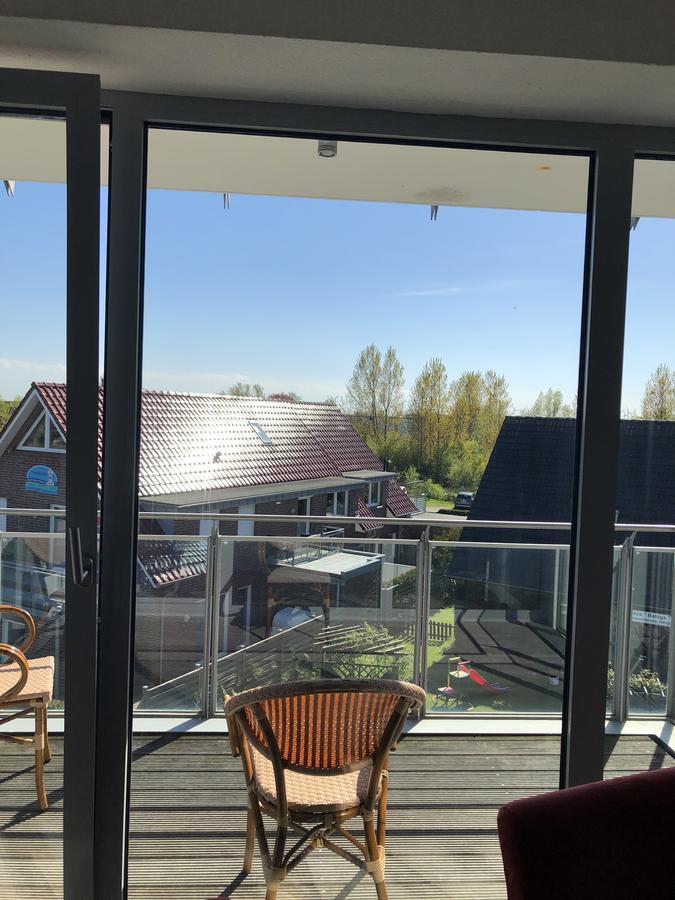 Nordseehotel Benser Hof Am Hafen ベンサージール エクステリア 写真