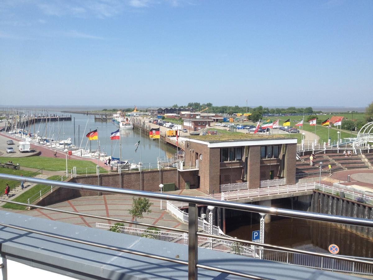 Nordseehotel Benser Hof Am Hafen ベンサージール エクステリア 写真