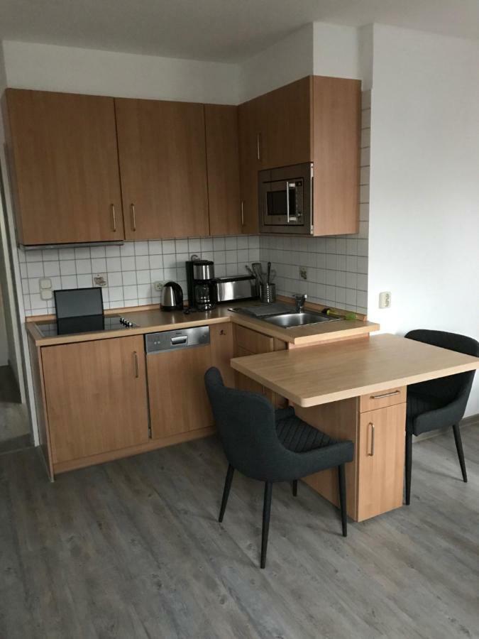 Nordseehotel Benser Hof Am Hafen ベンサージール エクステリア 写真