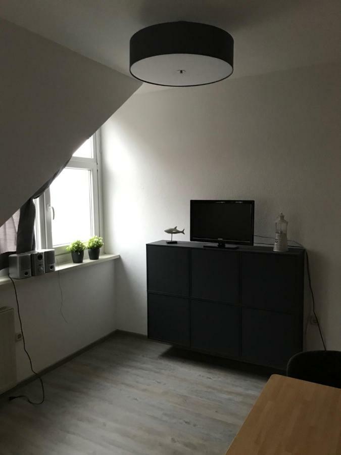 Nordseehotel Benser Hof Am Hafen ベンサージール エクステリア 写真